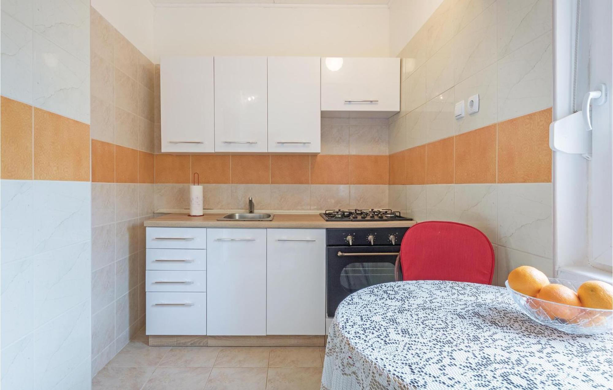Awesome Apartment In Fazana With Wifi Экстерьер фото