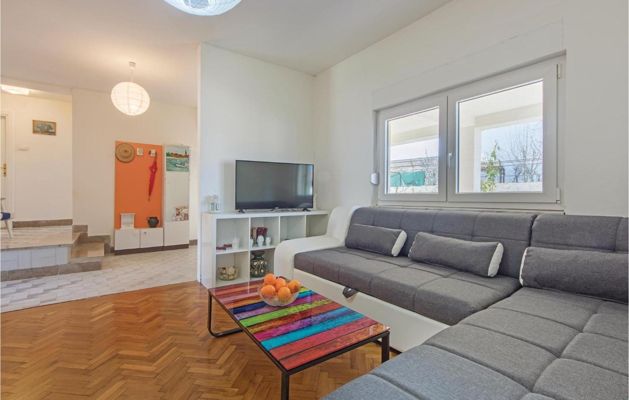 Awesome Apartment In Fazana With Wifi Экстерьер фото